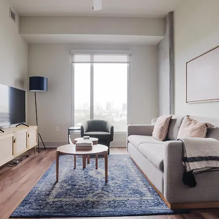 Blueground Downtown 1Bd Apartment Atx-288